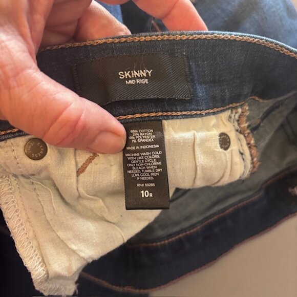 Express Skinny Midrise Jeans - Size 10R - Picture 9 of 9